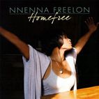 Nnenna Freelon 11 şarkıdan oluşan ve içinde kendi bestelerinin de olduğu yeni albümü "Homefree"yi Nisan ortasında yayınladı.