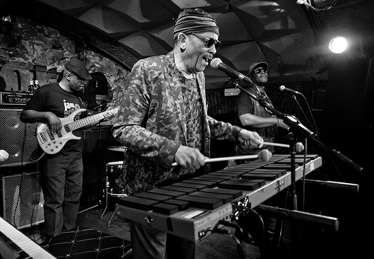 Roy Ayers: Yorulmak bilmez bir müzik emekçisinin serencamı