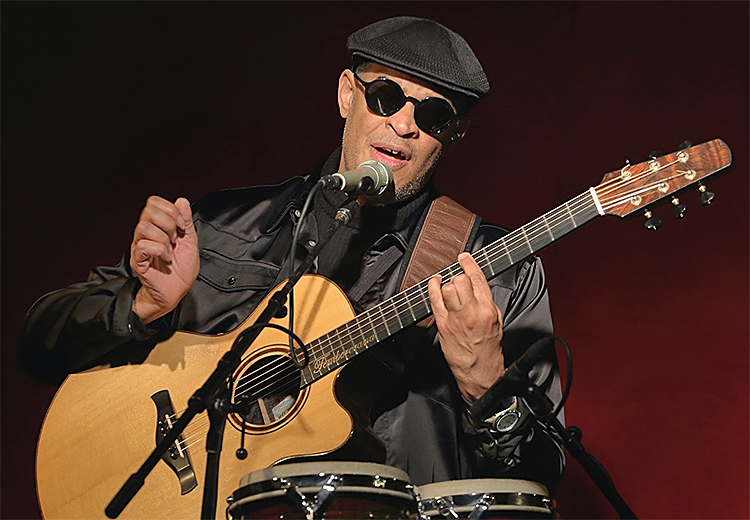 Soul müziğin dünyaca ünlü iki Grammy ödüllü sesi Raul Midon geliyor