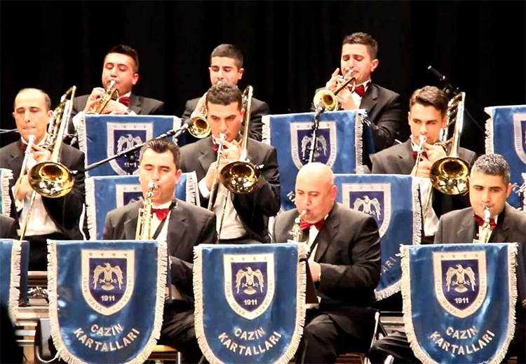 Türkiye`de askerî orkestralar ve caz
